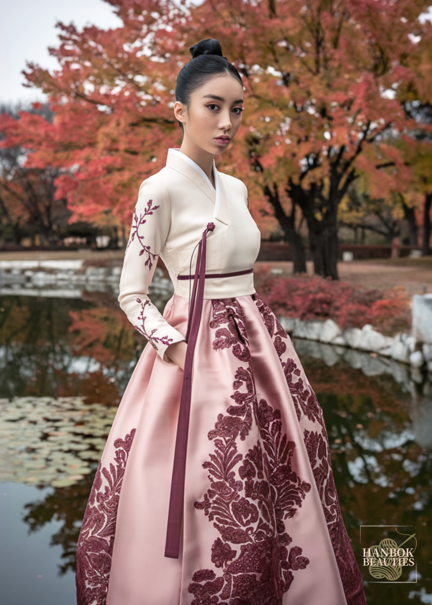 fall-hanbok-design-pink-white-burgundy-damask-embroidered-korean-traditional-dress-autumn-maple-scenery