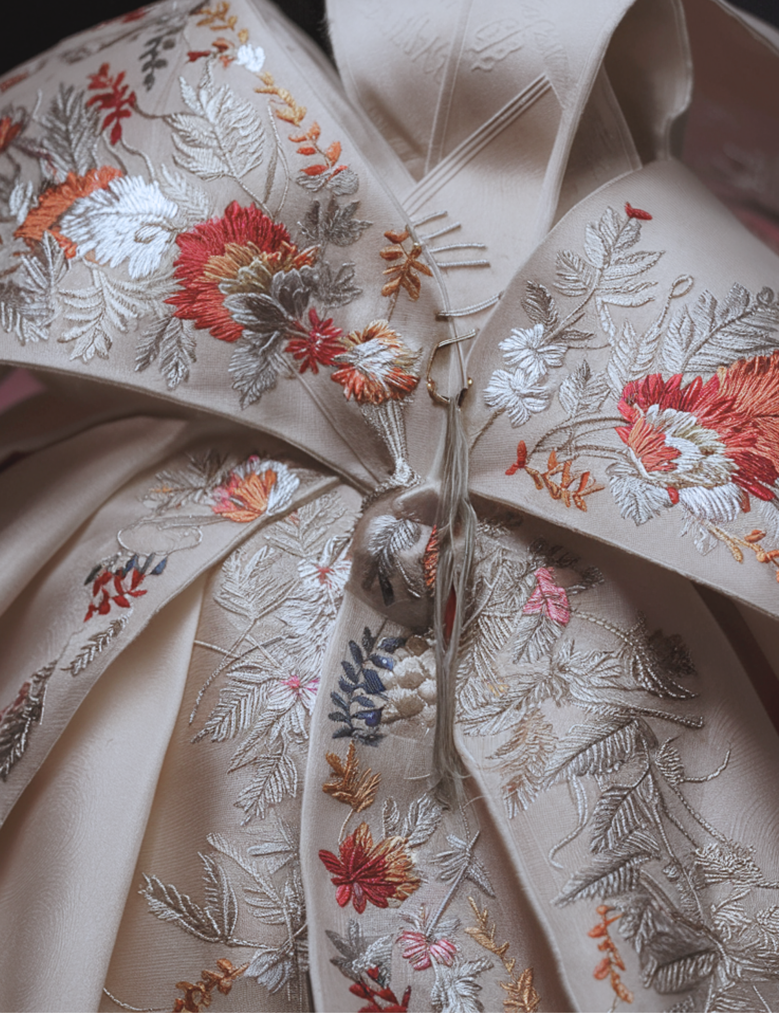 hanbok-design-ivory-silk-autumn-embroidery-coral-red-floral-pattern-traditional-korean-metallic-silver-dimensional-texture